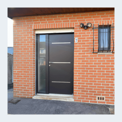 Pose porte entrée Poliade