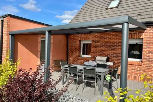 Pergola sur maison